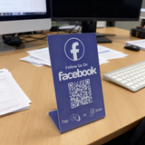 Tarjeta NFC Facebook de sobremesa